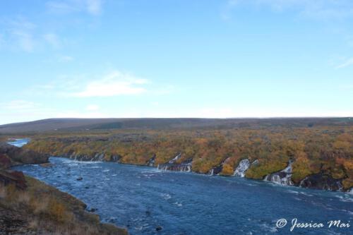02 Hraunfossar