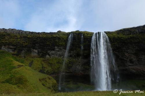 12 Seljalandsfoss