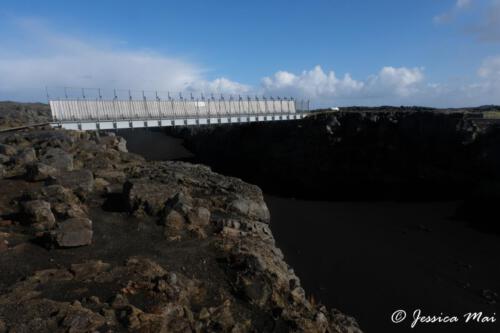 17 Bridge between the continents